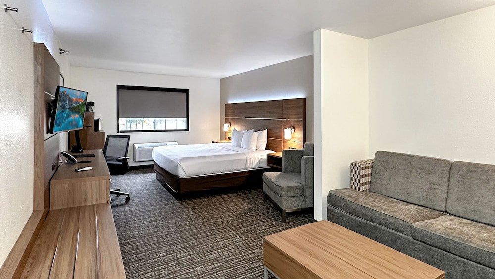 Deluxe room Estherville Hotel & Suites