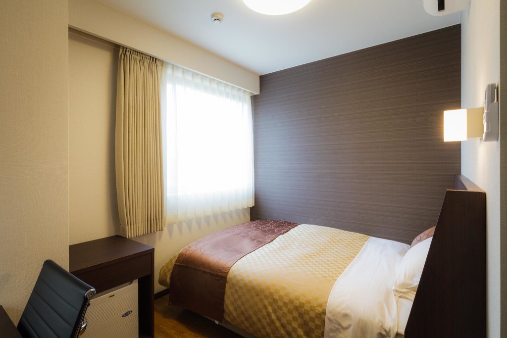 Кровать в общем номере (женский номер) Hotel Katsuyama Premiere