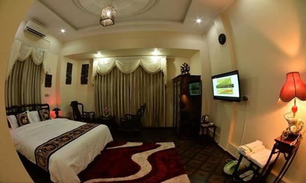 Deluxe Zimmer Mandalay Kandawgyi Inn