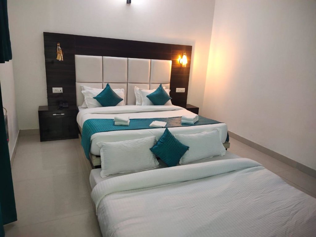 Suite Hotel Rishikesh Inn by RFH