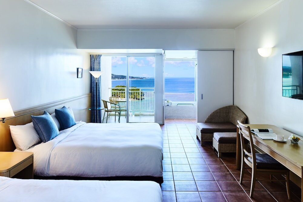 Номер Standard с балконом Hoshino Resorts RISONARE Guam