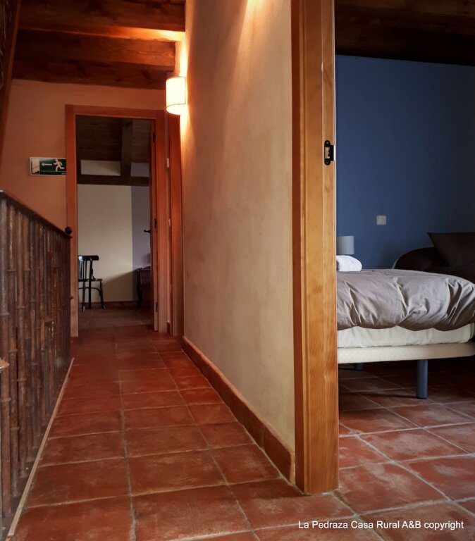 Cottage 4 chambres La Pedraza Casa Rural