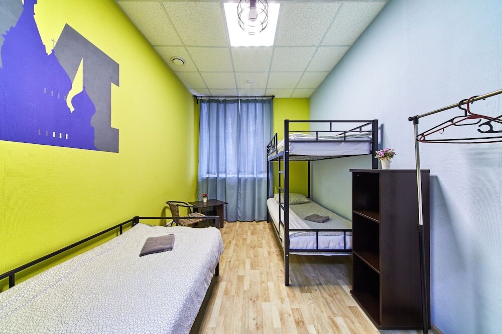Standard triple chambre Leninskiy 23 - hostel