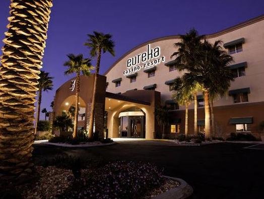 Deluxe room Eureka Casino Resort