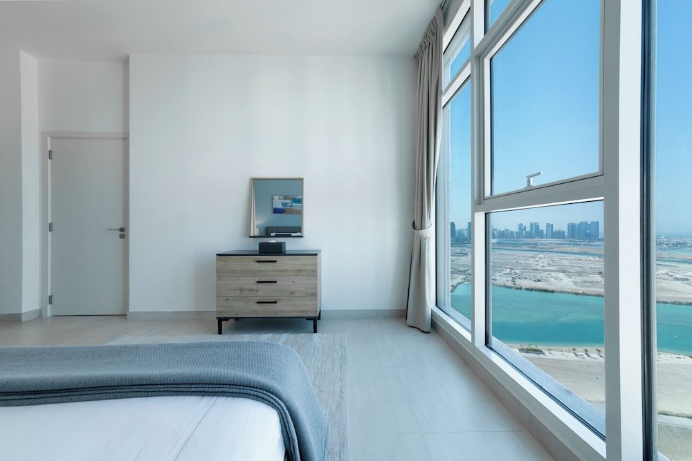 Апартаменты Comfort с 3 комнатами с видом на море Capital Living on Reem - The Bridges