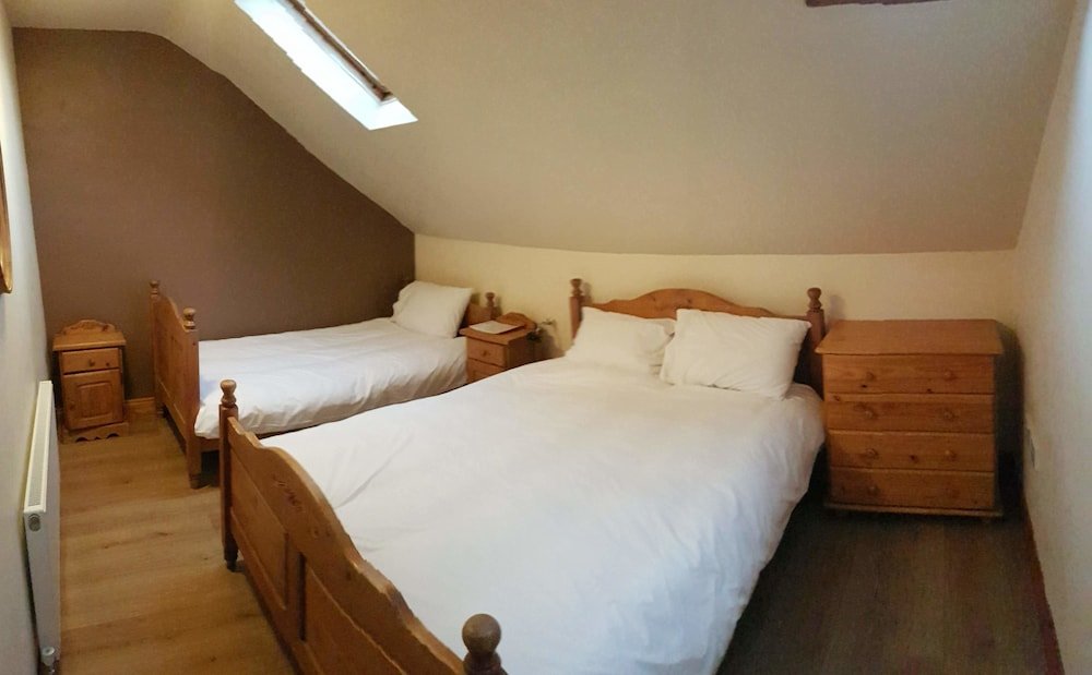 Economy Zimmer Áras BnB and Self Catering Accommodation