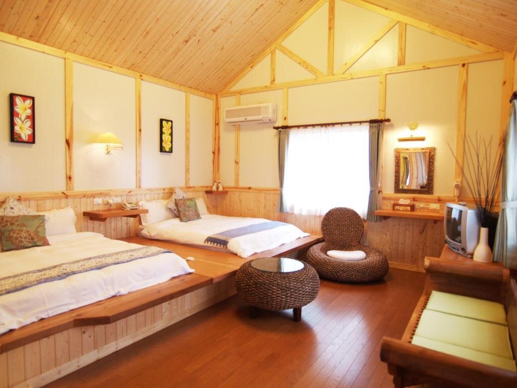 Standard Vierer Zimmer mit Bergblick Fennel Hot Spring Resort