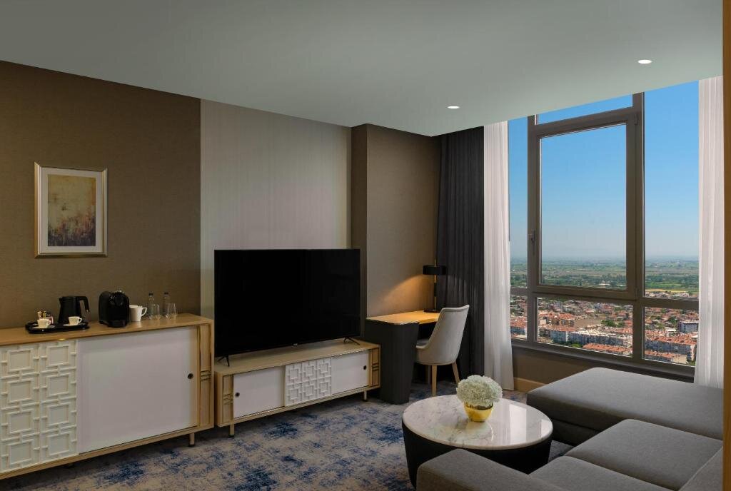 Doppel Suite 1 Schlafzimmer DoubleTree by Hilton Manisa