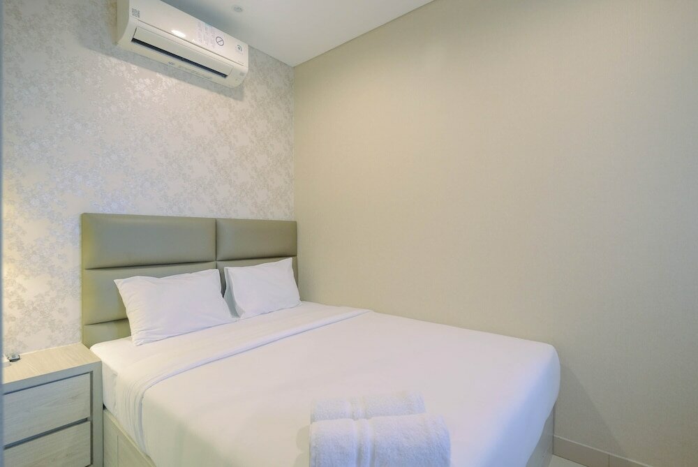Standard Zimmer Brand New and Cozy 2BR Kuningan Place Apartment
