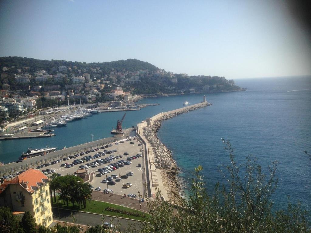 Apartment Long stay in Old town of Nice, Castle Hill