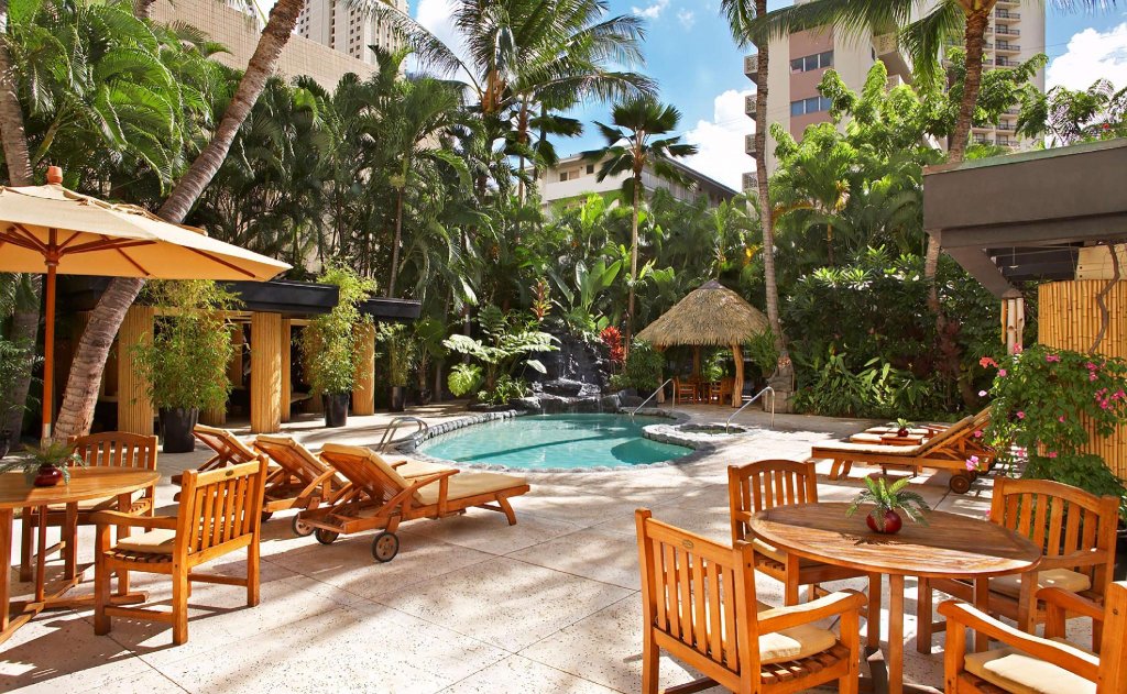 Letto in camerata Castle Bamboo Waikiki Hotel