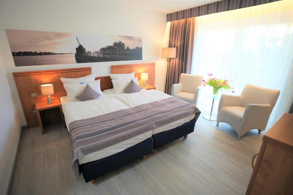 Standard Doppel Zimmer mit Gartenblick Parkhotel Sonnenberg Eltville