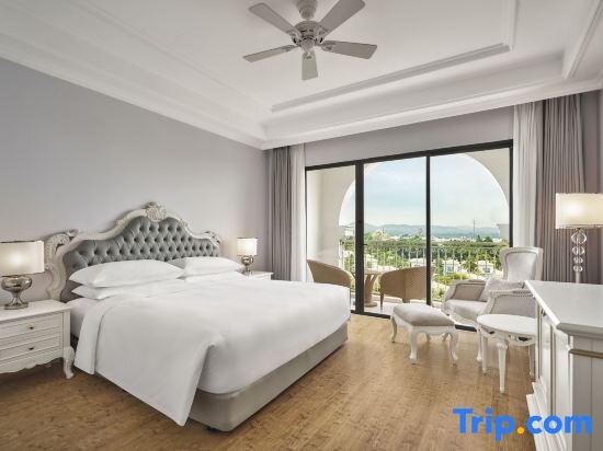 Deluxe Doppel Zimmer mit Balkon und mit Gartenblick Sheraton Phu Quoc Long Beach Resort