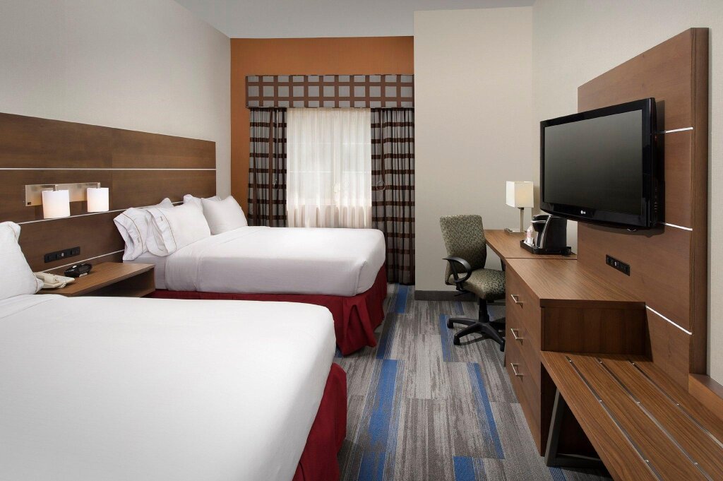 Camera quadrupla Standard Holiday Inn Express & Suites Charlottesville - Ruckersville, an IHG Hotel