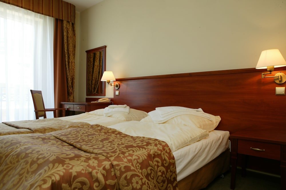 Standard Doppel Zimmer mit Balkon Hotel Gold