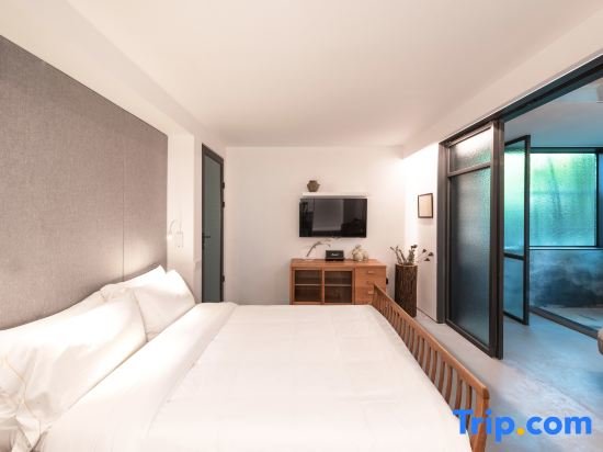 Cama en dormitorio compartido Qingcheng Study Eco Resort Hotel