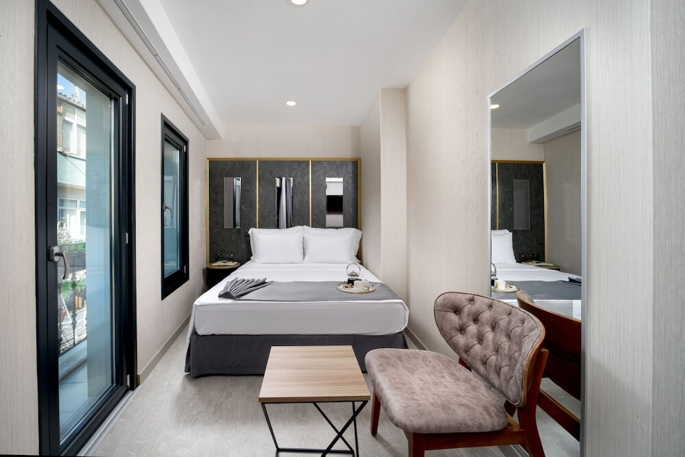 Deluxe Double room with balcony Imagine Hotel