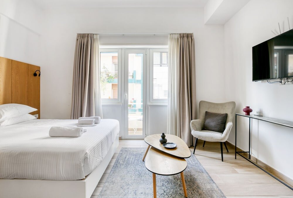Deluxe Doppel Zimmer mit Balkon Elia Kolonaki Luxury Apartments