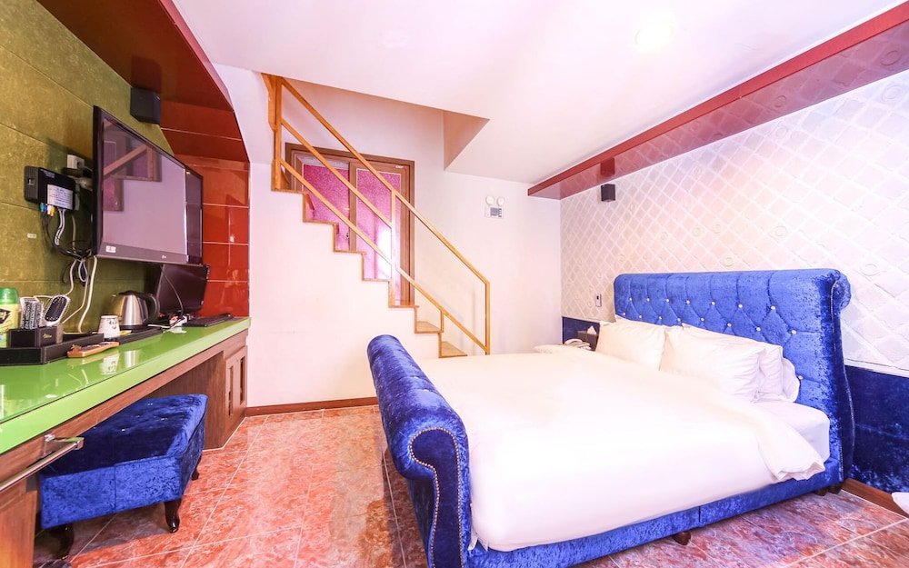 Habitación doble Estándar dúplex Gunsan Palace Self Check-in Hotel