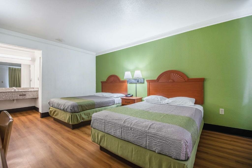 Standard Quadruple room Motel 6-Sulphur, LA