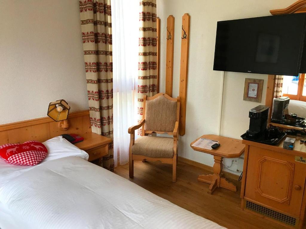 Двухместный номер Economy Hotel Alpenhof