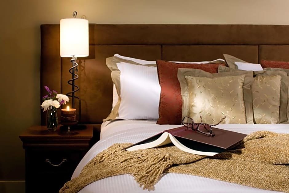 Четырёхместный люкс Solara Resort by Bellstar Hotels