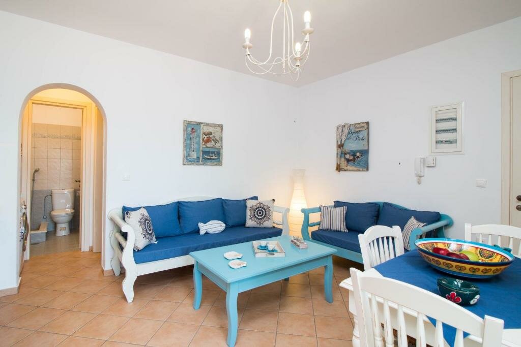 3 Bedrooms Apartment 9 Muses Naxos Beach hotel