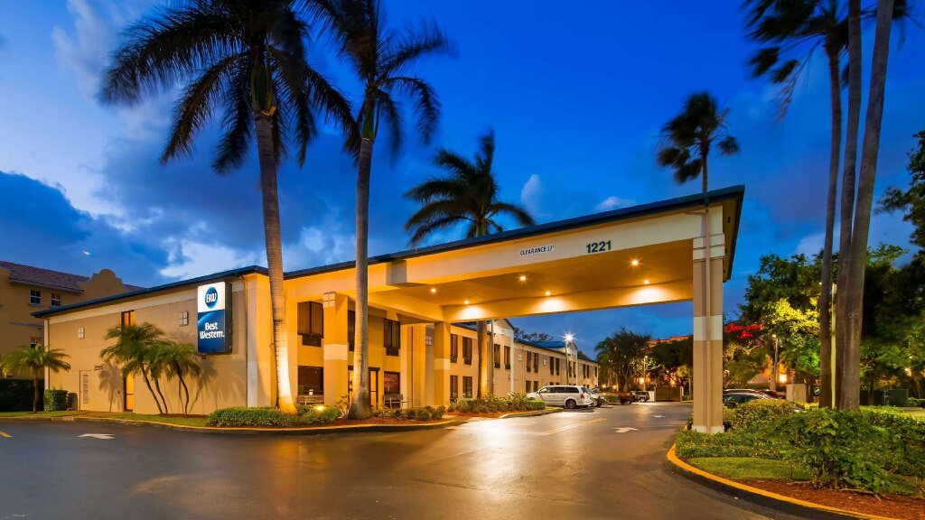 Одноместный номер Standard с 2 комнатами Best Western Fort Lauderdale Airport Cruise Port