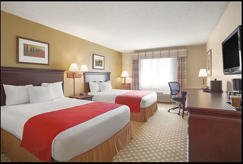 Четырёхместный люкс c 1 комнатой Country Inn & Suites by Radisson, Lincoln North Hotel and Conference Center, NE