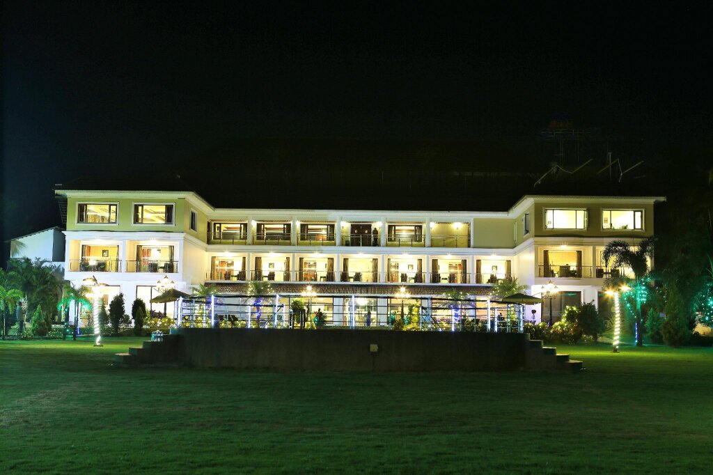 Номер Standard Lake Palace Trivandrum
