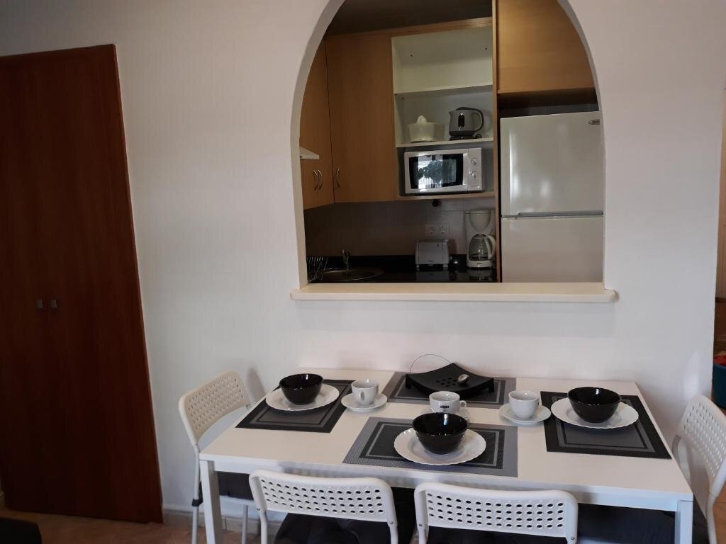 Appartement Royal Apartament-200m From Beach- Wifi