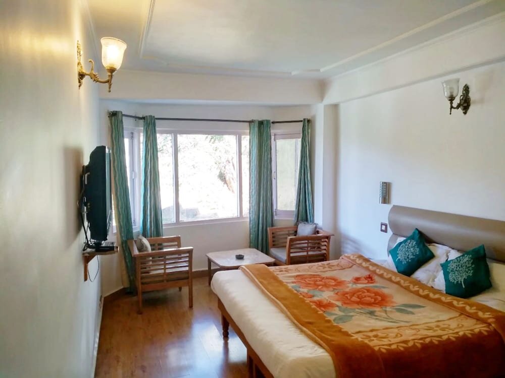 Habitación De lujo Goroomgo Rahat Regency Shimla