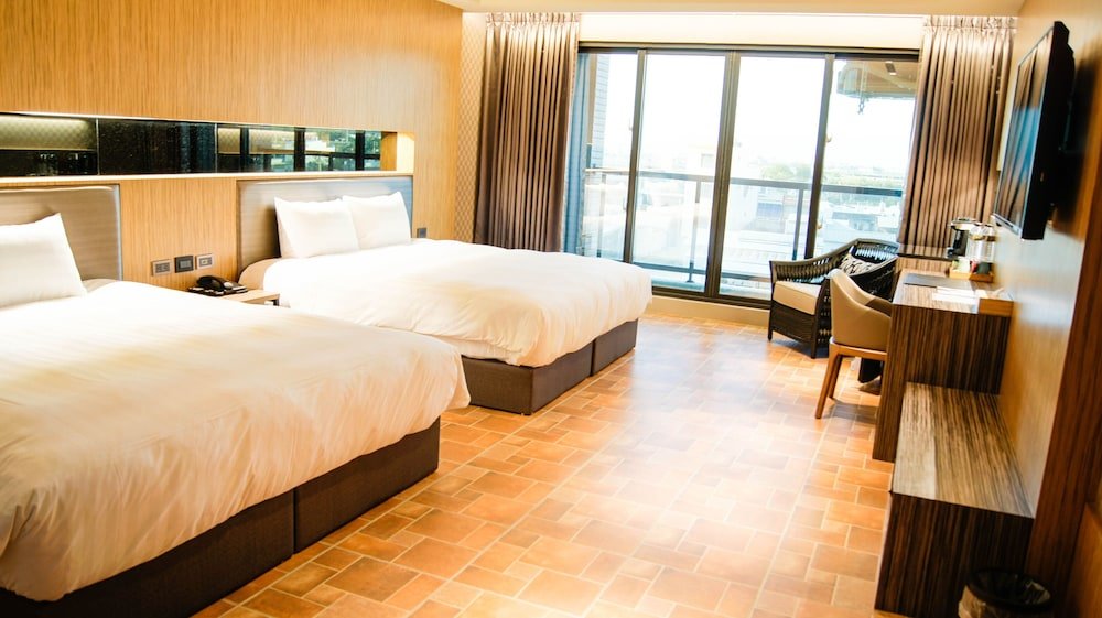 Standard Vierer Zimmer mit Balkon und mit Meerblick Kuei Ti Wan Hotel