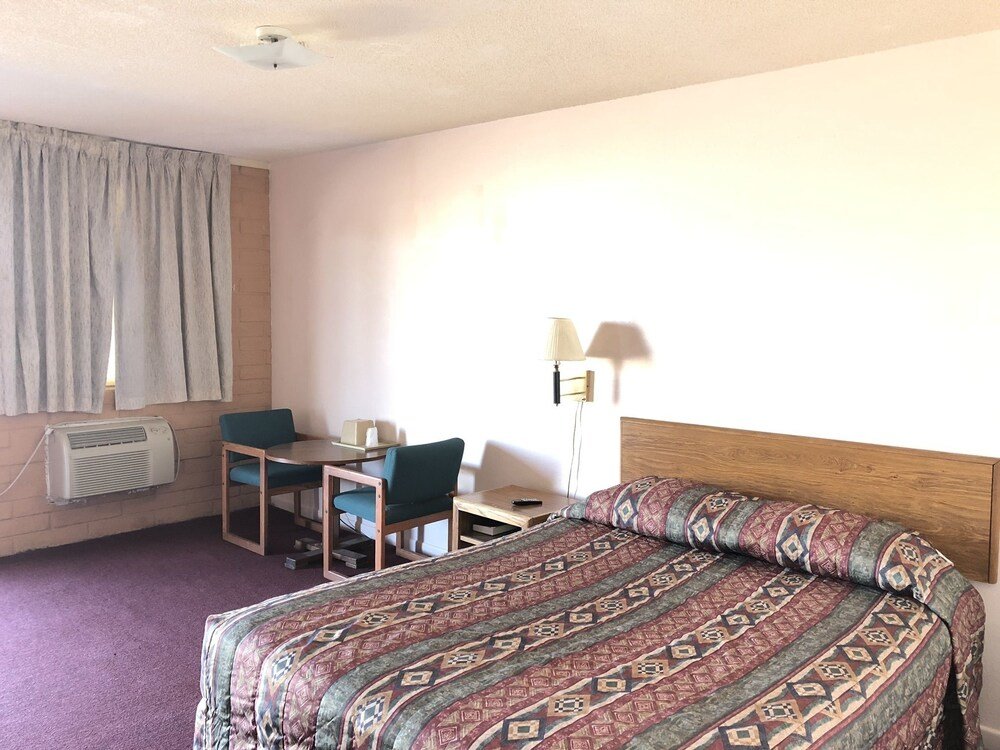 Standard simple chambre Deluxe Inn Motel