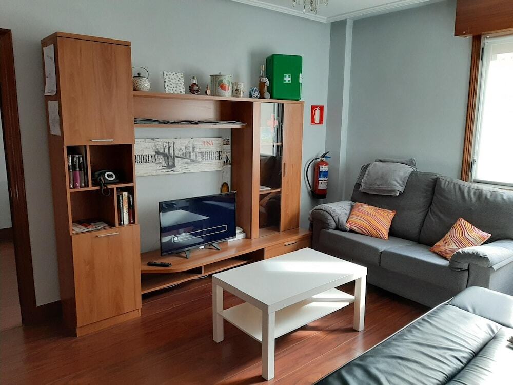 Apartment with One Bedroom in Bilbo, with Wonderful City View, Balcony And  Wifi ➜ Bilbao, Vizcaya, Spain. Book hotel Apartment with One Bedroom in  Bilbo, with Wonderful City View, Balcony And Wifi