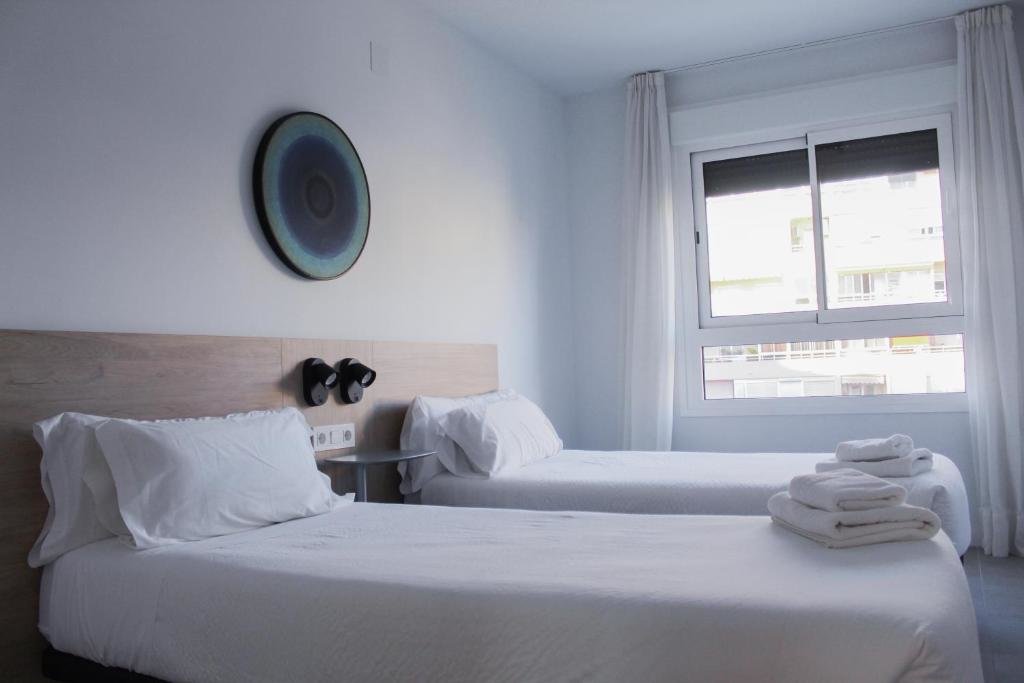 Апартаменты с 2 комнатами с видом на море Aqua Apartments Bellamar, Marbella
