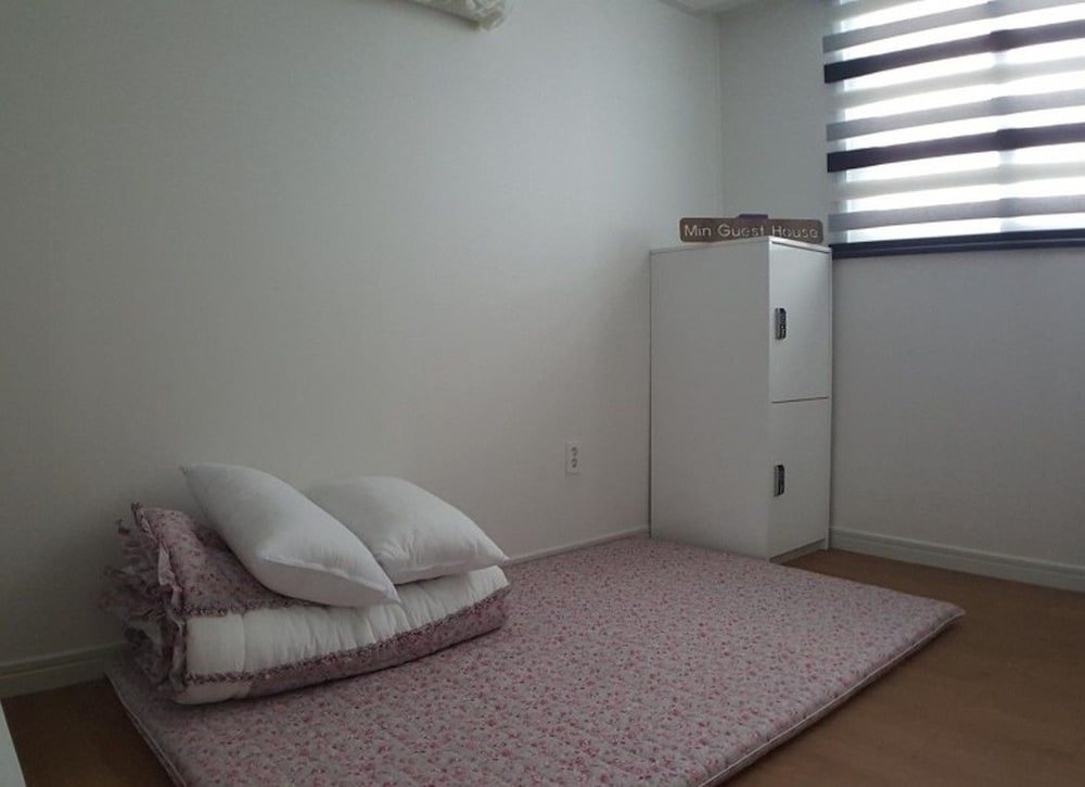 Standard Zimmer Min Guest House - Hostel