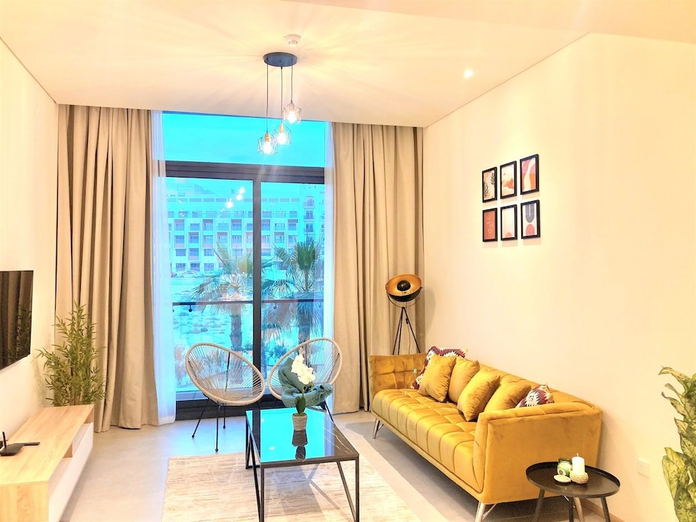 Апартаменты Ultimate Luxury Samana Signature Living Dubai