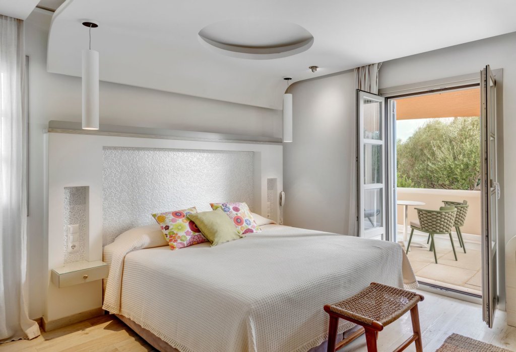 Standard Double room with garden view Kouros Art Hotel
