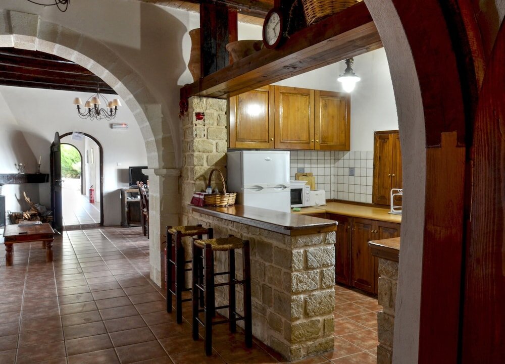 Cabaña Anna-Malai Traditional Cretan Villa