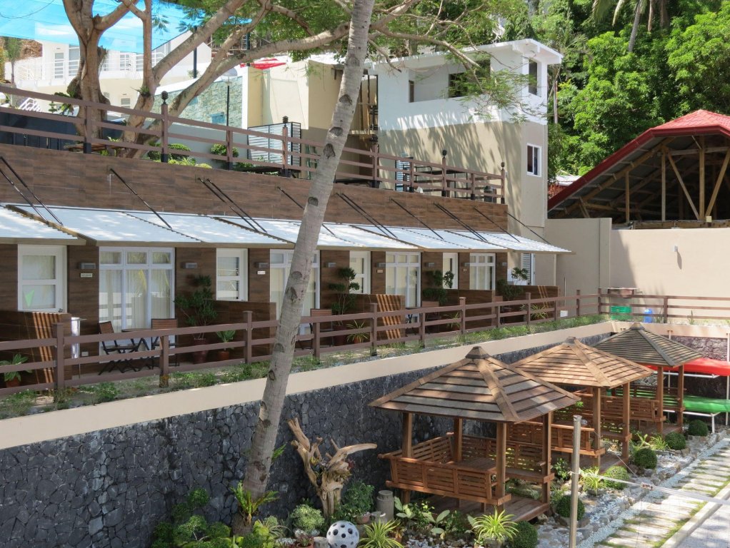 Suite Anilao Awari Bay Resort