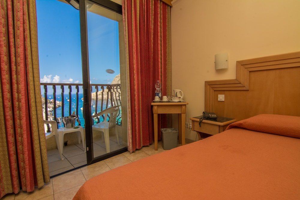 Standard room with balcony and with sea view Hotel San Andrea