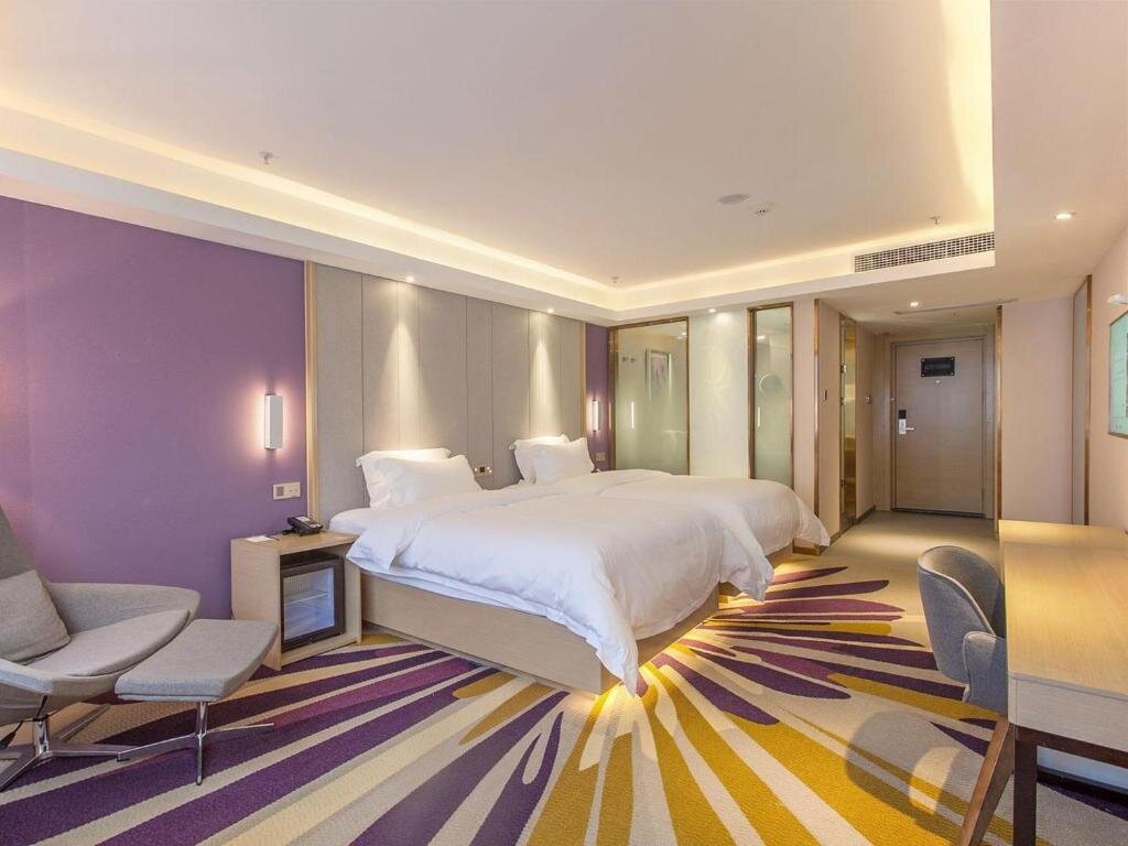 Standard Double room with garden view Lavande Hotel Chongqing Jiangbei International Airport Center