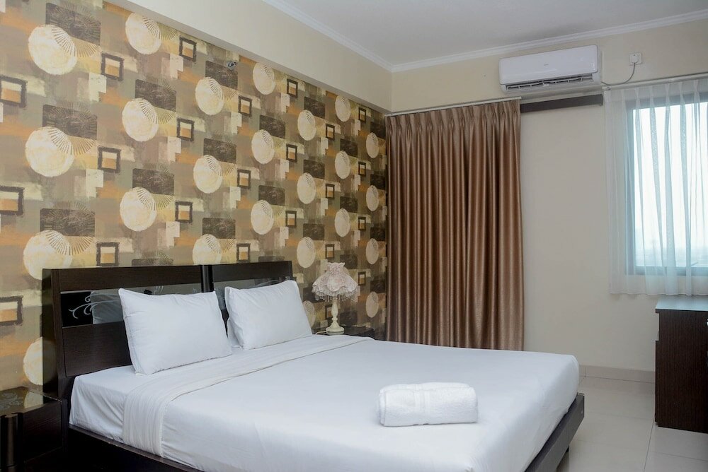 Standard Zimmer Comfort and Minimalist Studio Puri Kemayoran Apartment