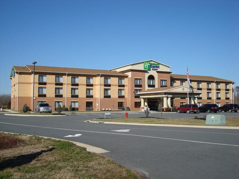 Номер Deluxe Holiday Inn Express Hotel & Suites Exmore-Eastern Shore, an IHG Hotel