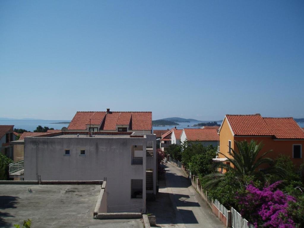 Студия с балконом и с видом на море Apartments Mistral Orebic