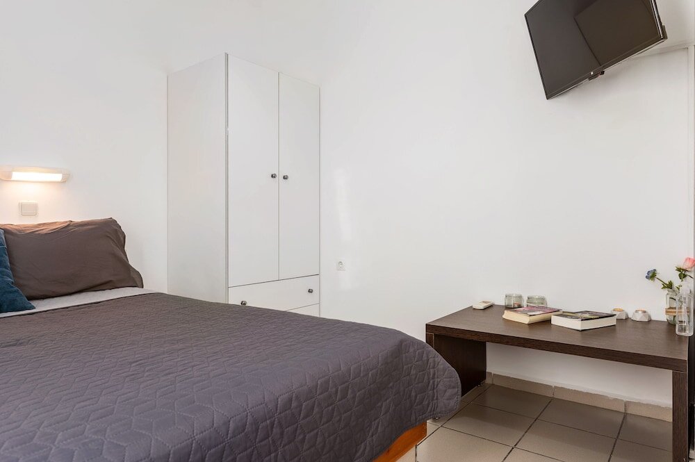 Confort double chambre avec balcon Soso's Apartments