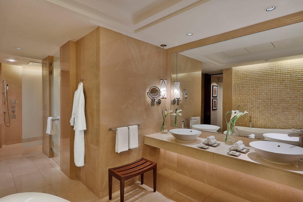 The Ritz-Carlton, Dubai