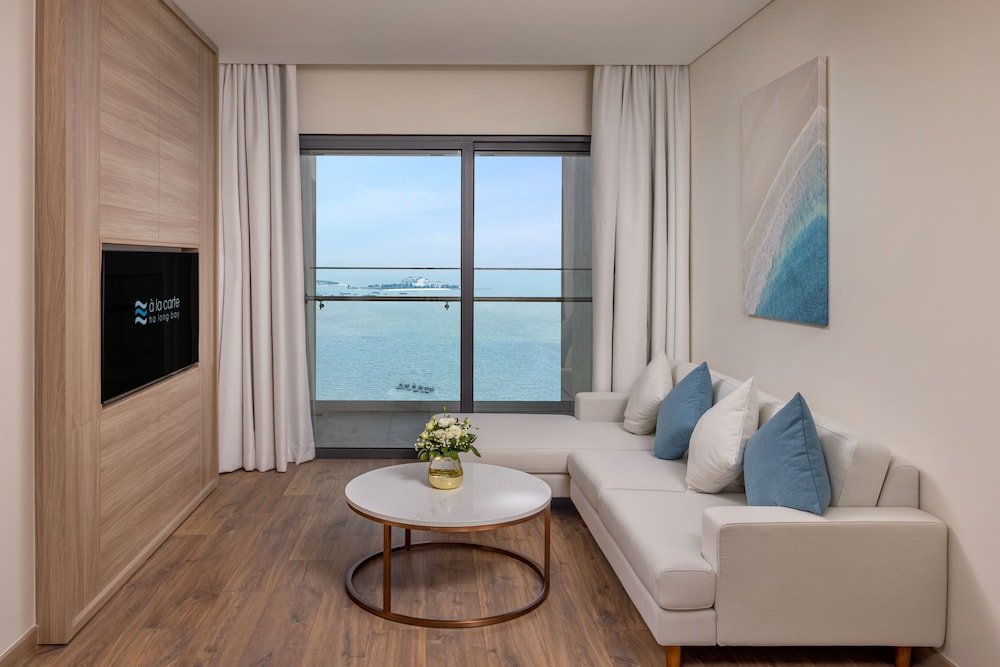 Premium Apartment A La Carte Ha Long Bay Residence