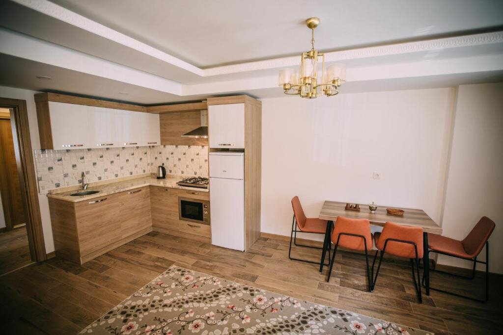 Люкс с 2 комнатами с балконом Nova Uzungöl